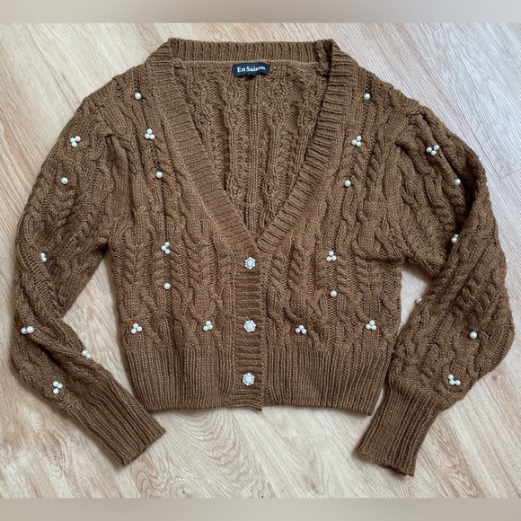 En Saison Ginnie Faux Pearl Embellished Cardigan Brown sweater pearls medium - Picture 1 of 11